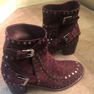 Booties by Laurence dacade